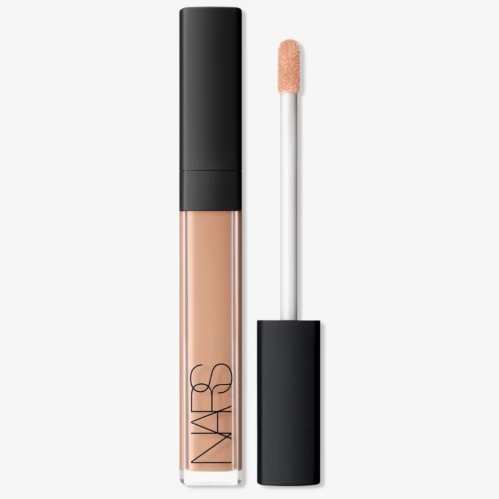 NARS radiant creamy concealer in shade HONEY